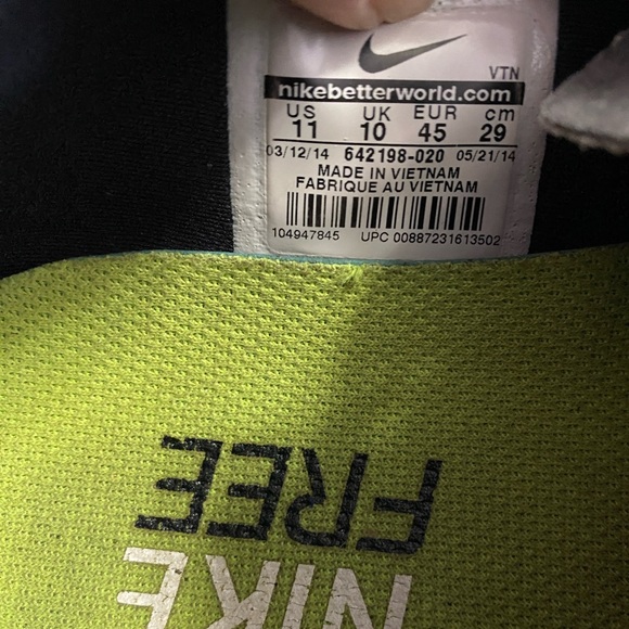 Black Nike Free Tennis Shoes - Picture 4 of 4